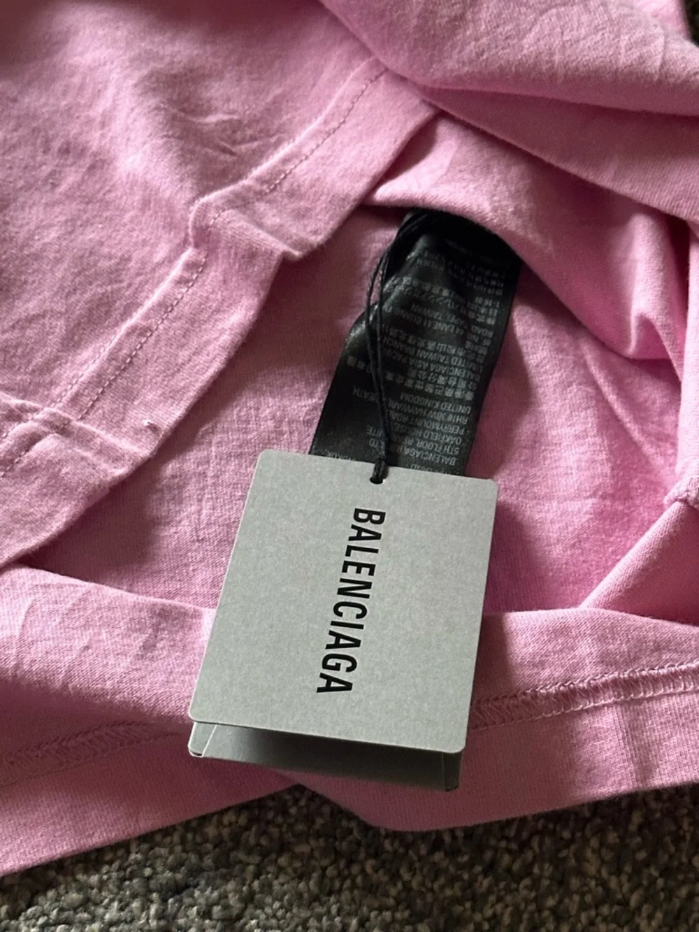 Balenciaga Turn Logo Embroidered Back Chest T-Shirt - Picture 3 of 12